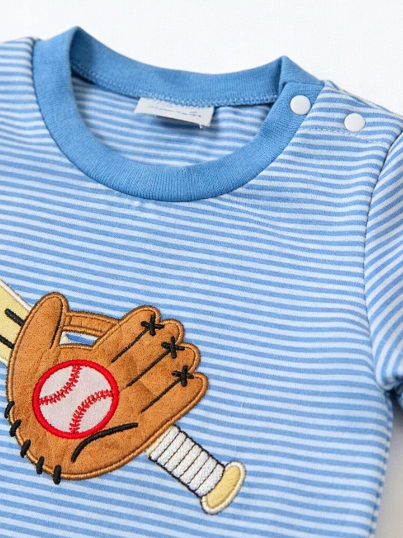 ef4eccac-19d8-4f5b-8717-823ed113c717-Max